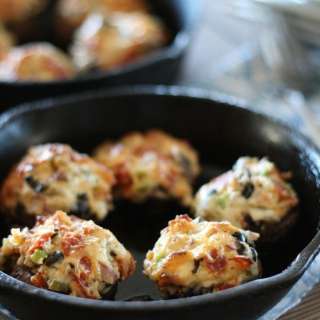 Pizza Stuffed Mushrooms