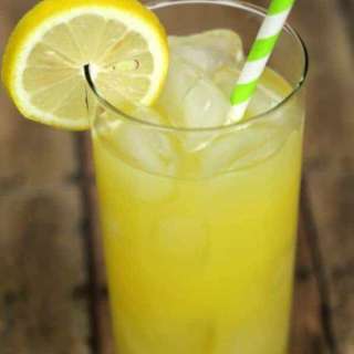 Screwy Banana Cocktail