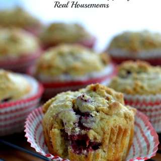 Raspberry Muffins with Streusel Topping