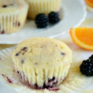 Blackberry Yogurt Muffins