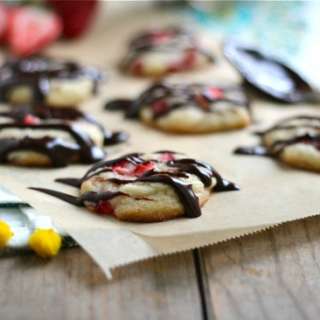 Chocolate Strawberry Cookies