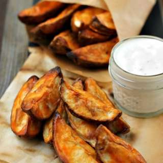Simple Buffalo Potato Wedges