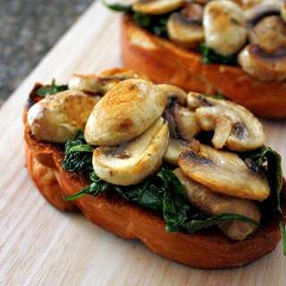 Spinach and Mushroom Bruschetta Recipe