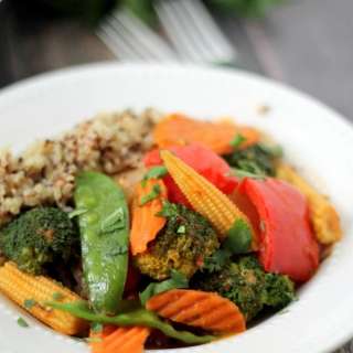 Quick Veggie & Quinoa Thai Coconut Curry