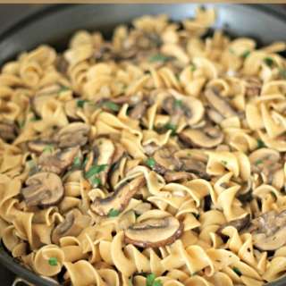 Skinny Mushroom Stroganoff