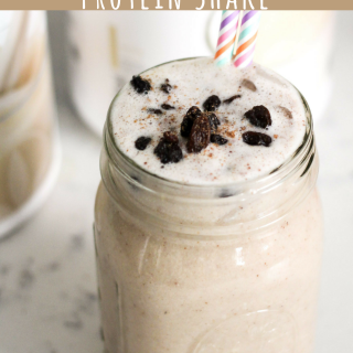 Oatmeal Raisin Cookie Shake