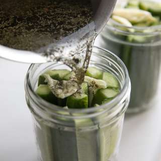 Homemade Dill Pickles