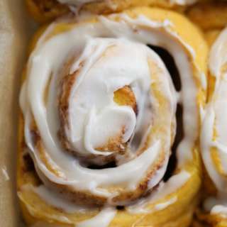 Pumpkin Cinnamon Rolls
