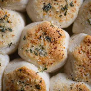 Garlic and Herb Pull Apart Biscuits