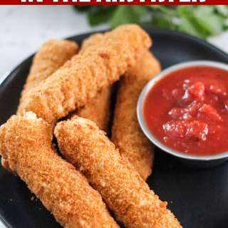 Air Fryer Frozen Mozzarella Sticks