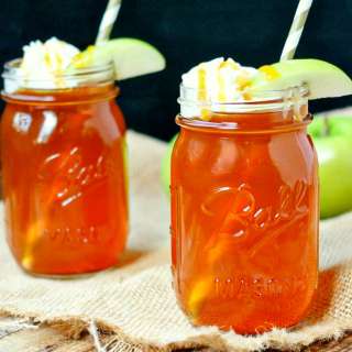 Caramel Apple Cider (Slow Cooker)
