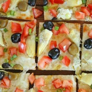 Mediterranean Pizza