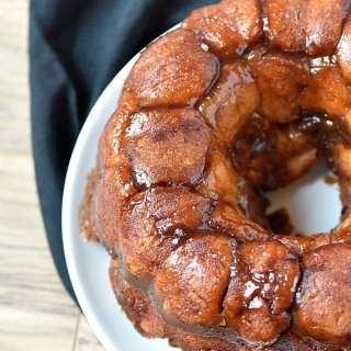 Apple Pie Stuffed Monkey Bread