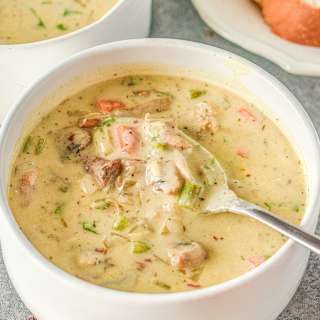 One Pot Chicken Mushroom Soup