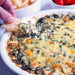 Creamy Spinach Artichoke Dip