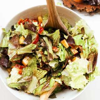 Apple Pecan Salad