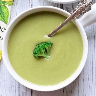 Easy Cream of Broccoli Soup