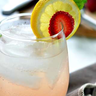 Moscato Strawberry and Lemon Mojitos