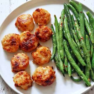 Broiled Scallops with Butter and Parmesan