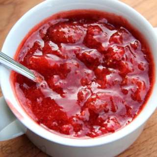 Strawberry sauce