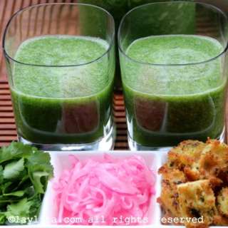 Cold cucumber soup {Cucumber Gazpacho}