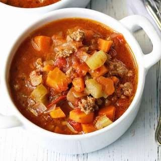 Thick and Comforting Vegetable Beef Soup