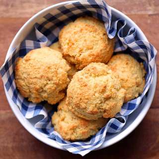 Keto Cheese Biscuits with Sour Cream and Parmesan