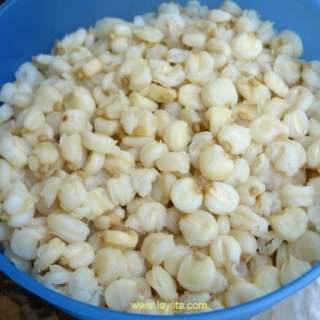 How to cook hominy corn {Ecuadorian mote}