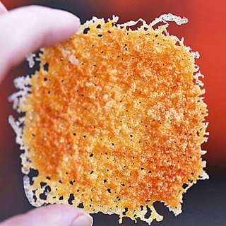 Keto Cheese Crackers