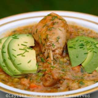Ecuadorian chicken rice soup {Aguado de gallina}