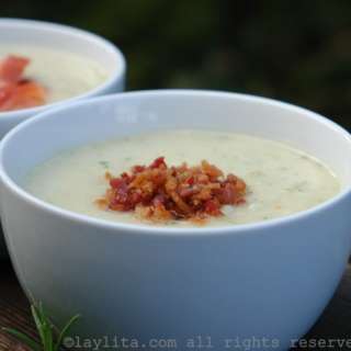 Celery root soup {Sopa de apio nabo}