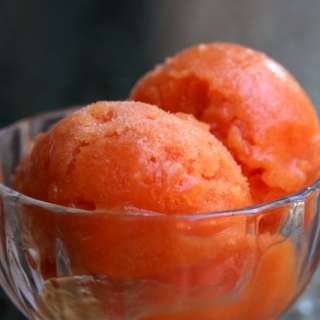 Mango and blood orange sorbet {Helado de mango y naranja}