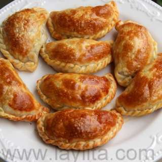 Chicken or turkey empanadas