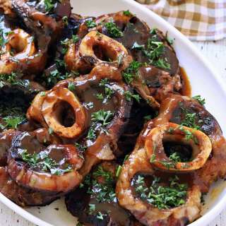 Slow Cooker Beef Shanks