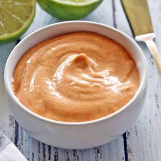 Thick & Creamy Sriracha Mayo