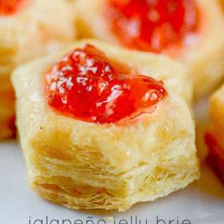 Jalapeño Jelly Brie Puff Pastry
