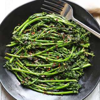 Easy Grilled Broccolini