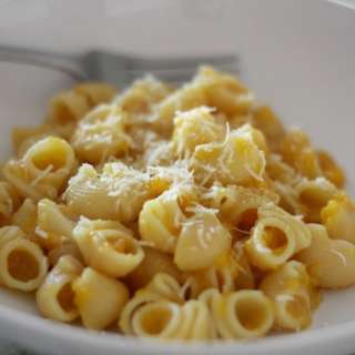 Cheesy Butternut Squash Pasta {30 minute meal}
