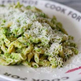 Broccoli Pesto Pasta