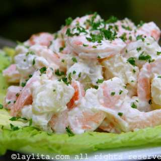 Shrimp potato salad {Ensalada de papas con camarones}