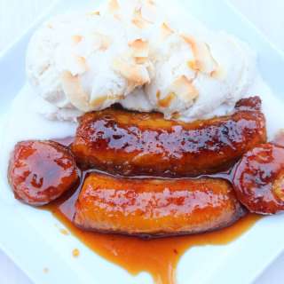 Caramelized plantains (Dulce de platanos maduros)
