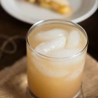 Apple Pie Bourbon Smash