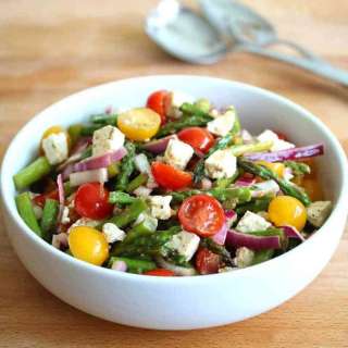 Greek Grilled Asparagus Salad