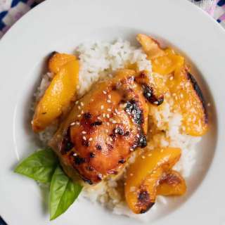 Slow Cooker Peach Chicken Thighs
