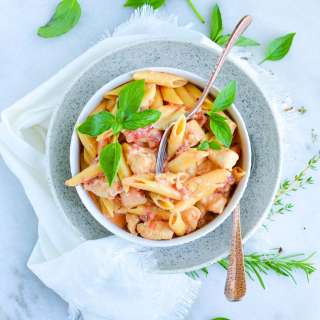 Chicken Garlic Pasta