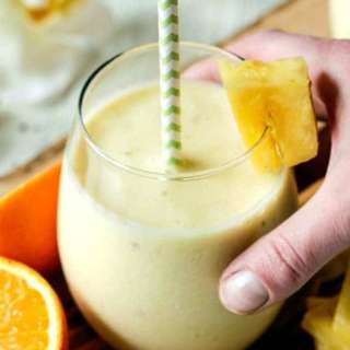 Skinny Tropical Pineapple Smoothie