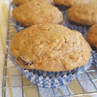 Low Fat Carrot Raisin Muffins