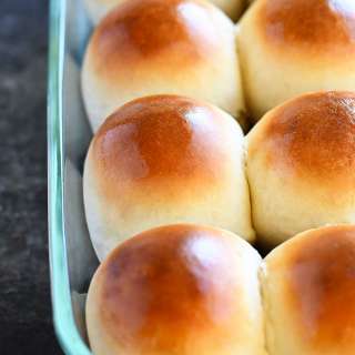Soft and Fluffy Dinner Rolls