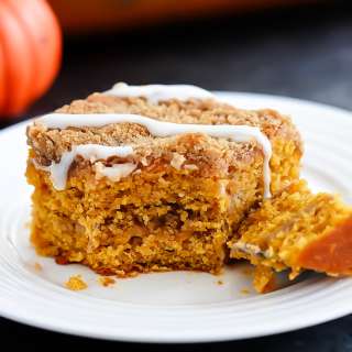 Pumpkin Spice Crumb Cake