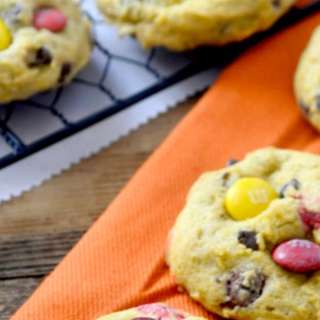 Pumpkin M&M Chocolate Chip Cookies